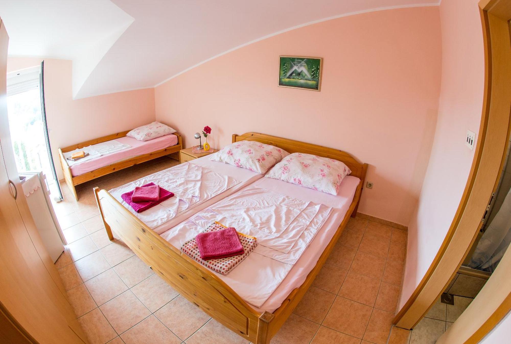 Guest House Almond Bečići Habitación foto